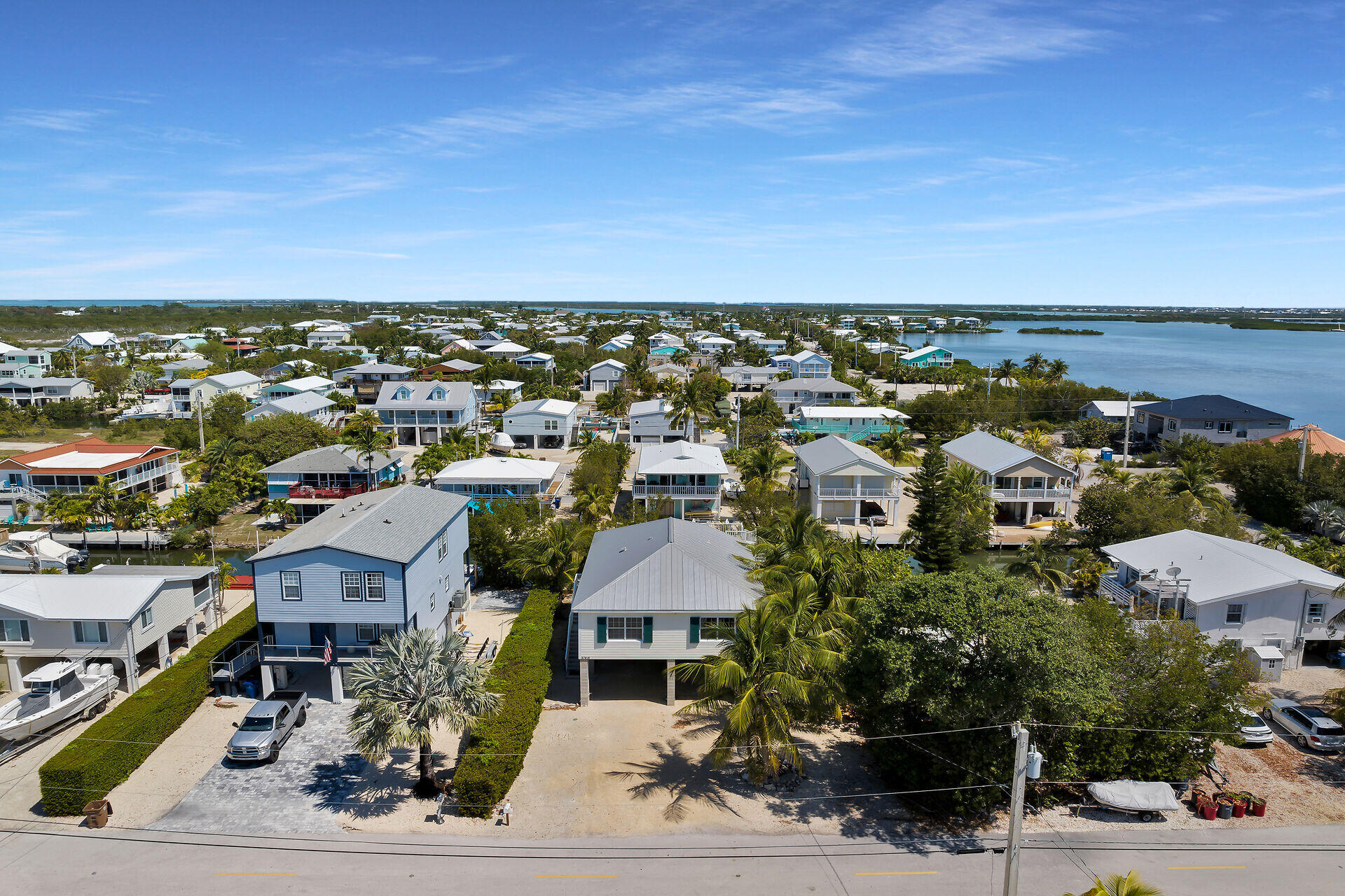 27415 Barbuda Lane Summerland Key, FL 33042 - Photo 15 of 43 virtual-tour-355278-mls-high-res-image-2