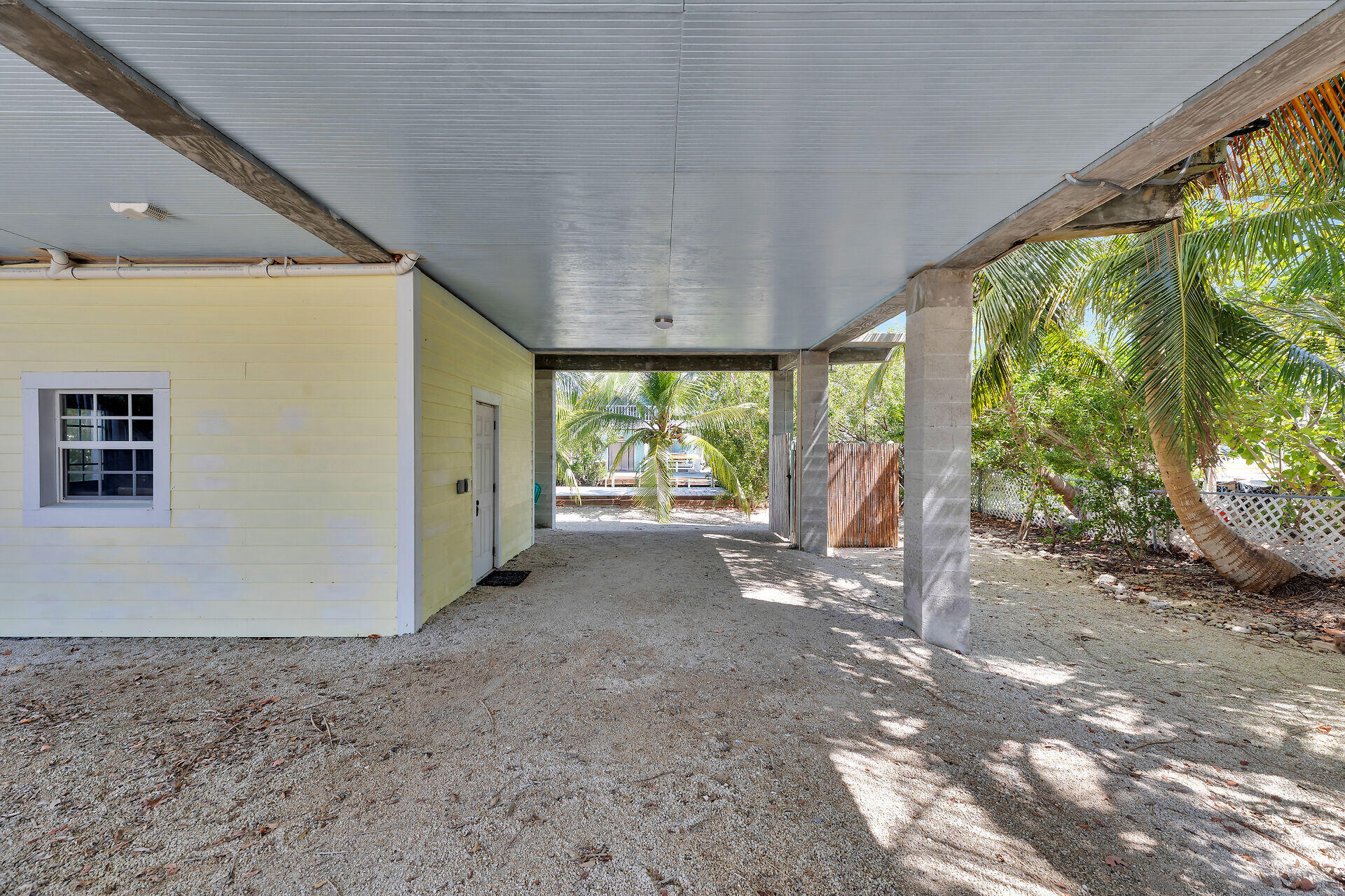 27415 Barbuda Lane Summerland Key, FL 33042 - Photo 18 of 43 virtual-tour-355278-mls-high-res-image-1