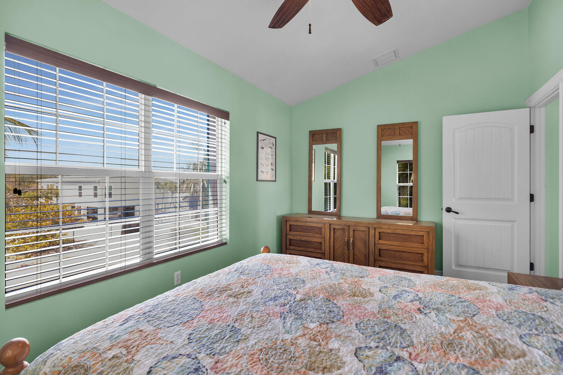 27415 Barbuda Lane Summerland Key, FL 33042 - Photo 38 of 43 virtual-tour-355278-mls-high-res-image-4