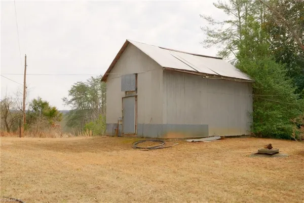 $279,900 | 3364 Highway 66 South, Westfield, NC 27053