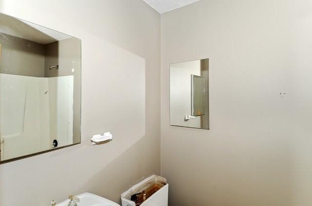 2315 Country Club Road Indianapolis, IN 46234 - Photo 14 of 23 Gallery Image 14