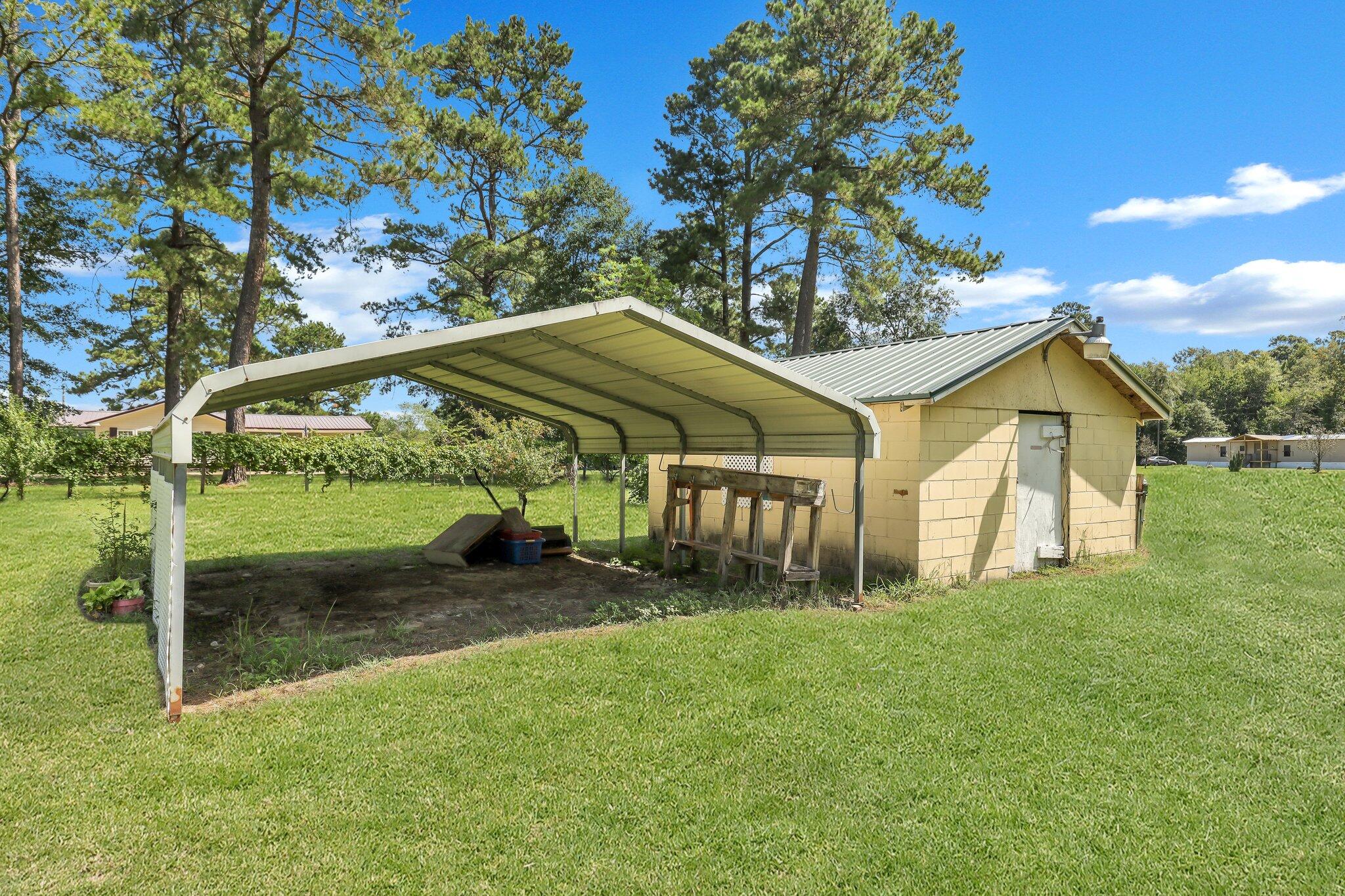 328 County Rd S-45-380 Kingstree, SC 29556 - Photo 30 of 35 59-web-or-mls-184A5099_1