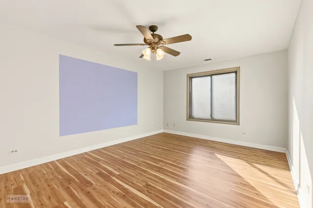 $265,000 | 7502 Farmingdale Drive, Unit 206, Darien, IL 60561