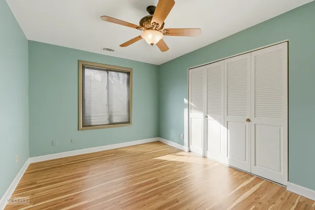 $265,000 | 7502 Farmingdale Drive, Unit 206, Darien, IL 60561