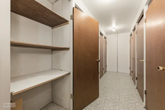 $265,000 | 7502 Farmingdale Drive, Unit 206, Darien, IL 60561