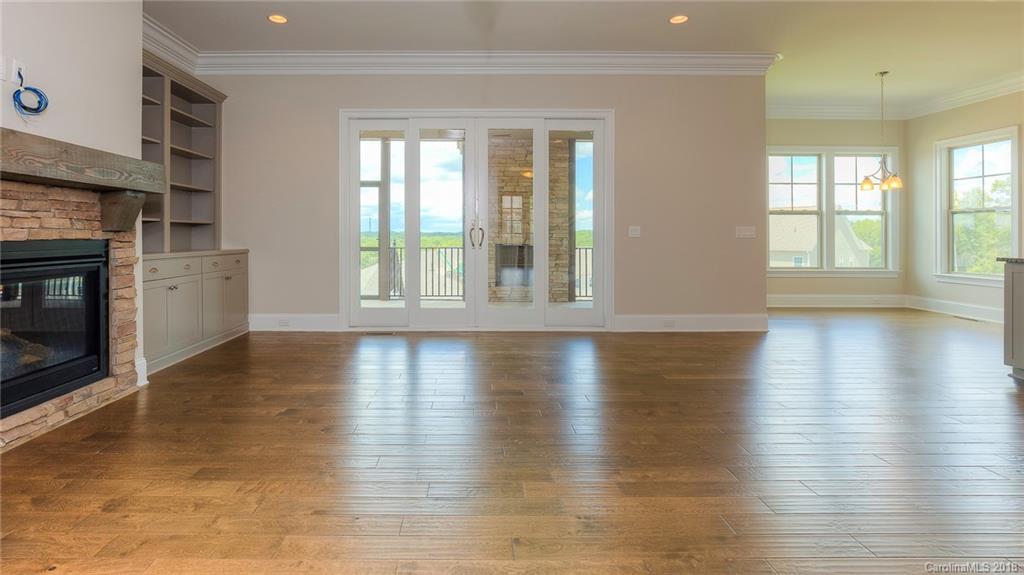 653 Zinnia Way, Unit 748 Tega Cay, SC 29708 - Photo 2 of 36 Gallery Image 2