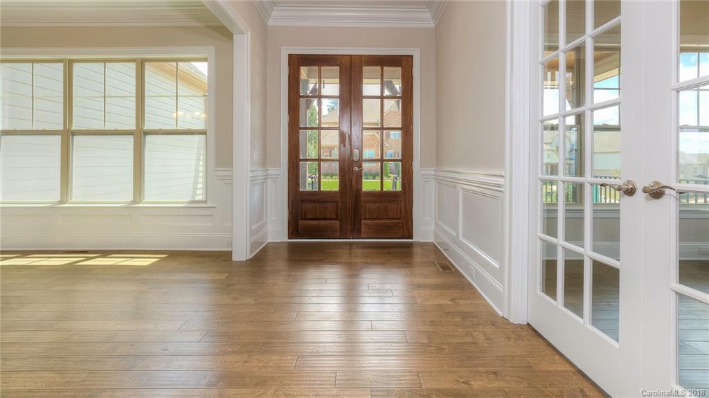 653 Zinnia Way, Unit 748 Tega Cay, SC 29708 - Photo 3 of 36 Gallery Image 3