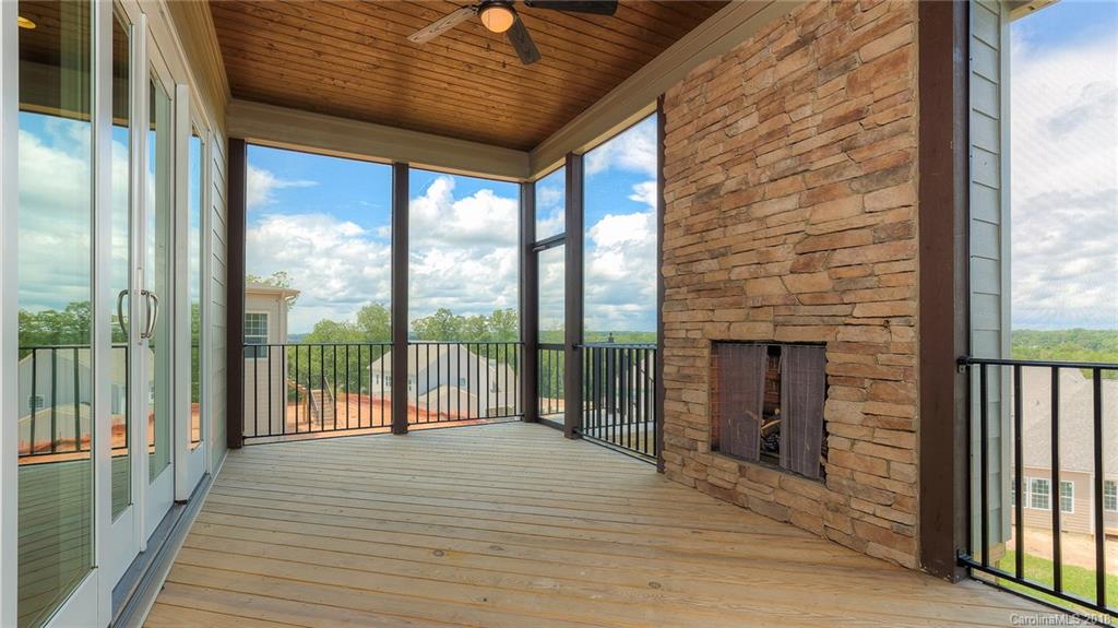 653 Zinnia Way, Unit 748 Tega Cay, SC 29708 - Photo 10 of 36 Gallery Image 10