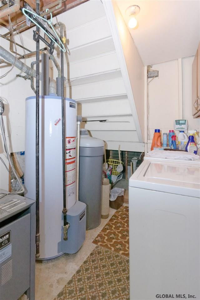 443 Wallace Road Schenectady, NY 12304 - Photo 34 of 48 Photo 35