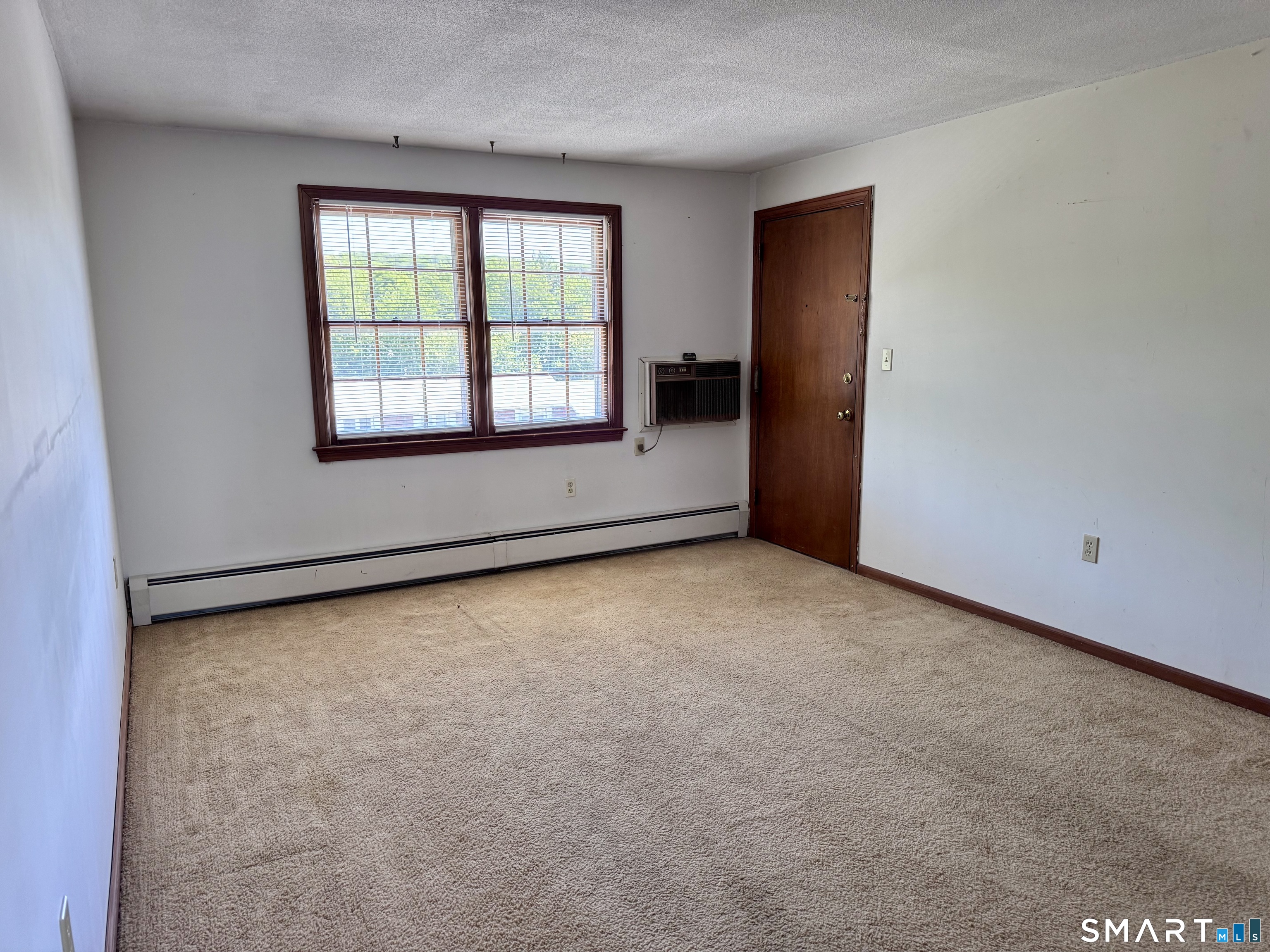 201 Regan Road, Unit 14C Vernon, CT 06066 - Photo 2 of 18