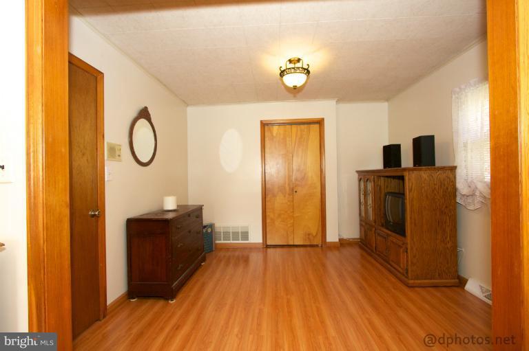 239 Red Toad Road North East, MD 21901 - Photo 17 of 23 Interior (General)