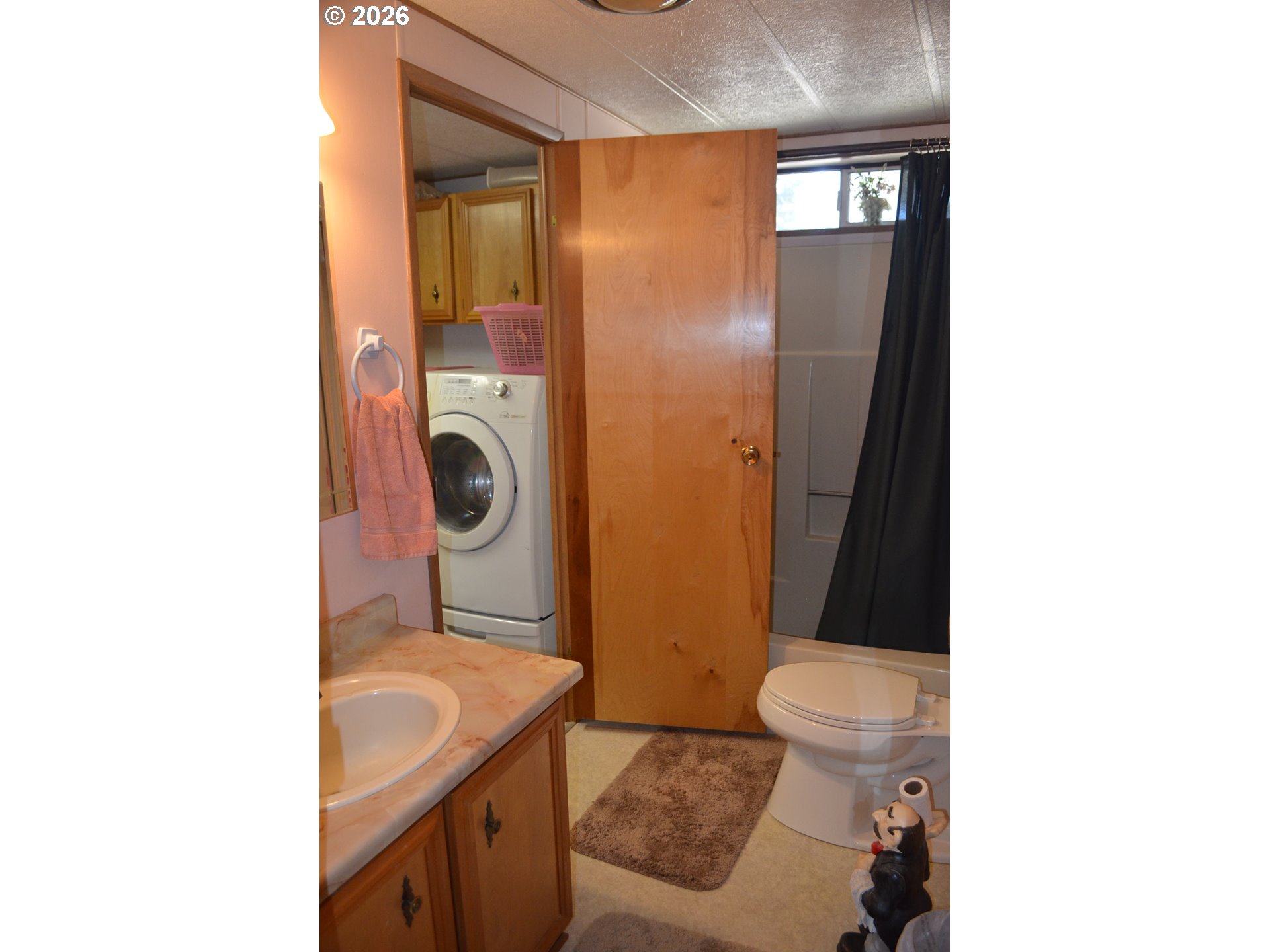 244 Kaehn Road Crescent, OR 97733 - Photo 23 of 47 a bathroom with a sink and a toilet