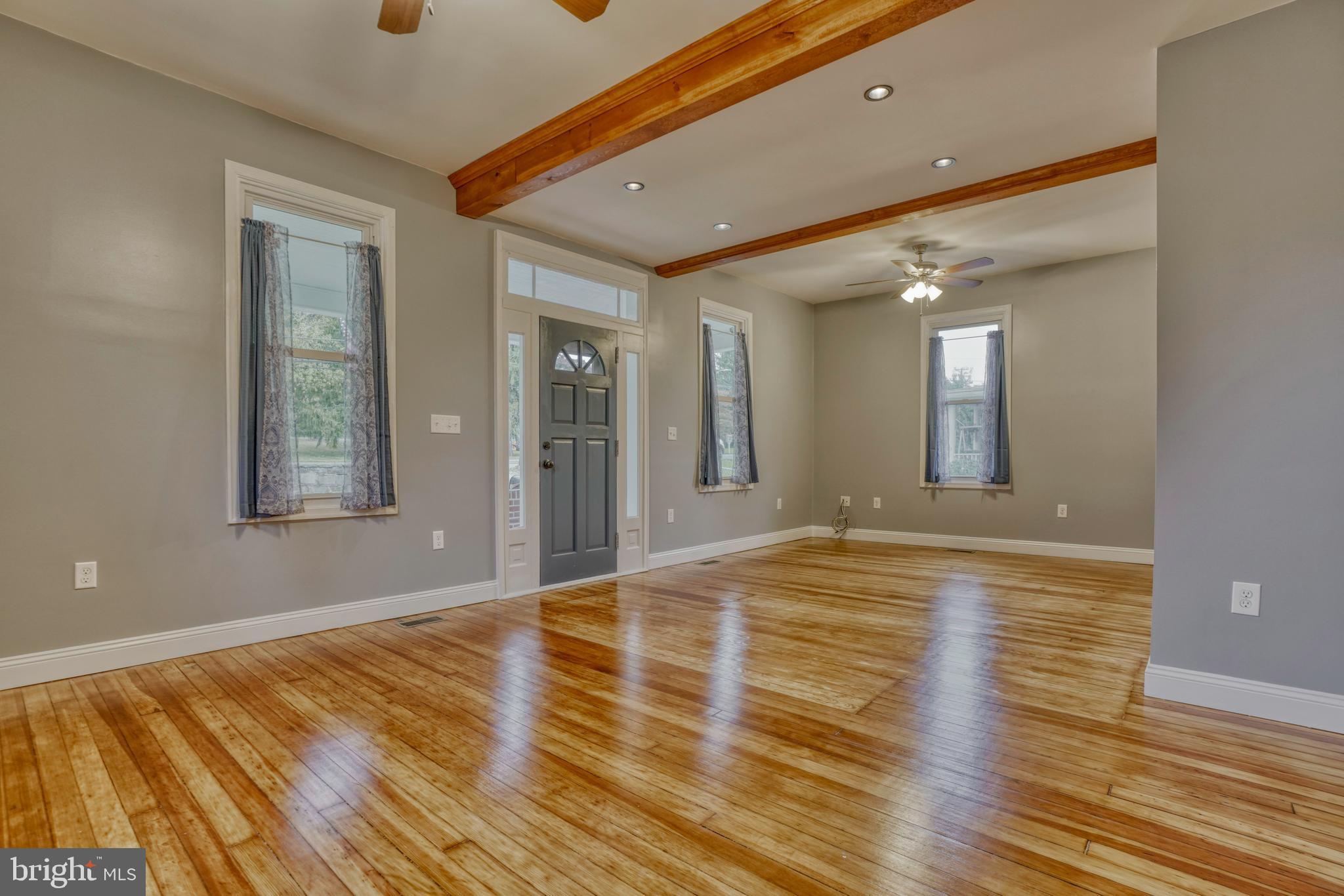 73 Hanover Road Reisterstown, MD 21136 - Photo 4 of 65 Gallery Image 4