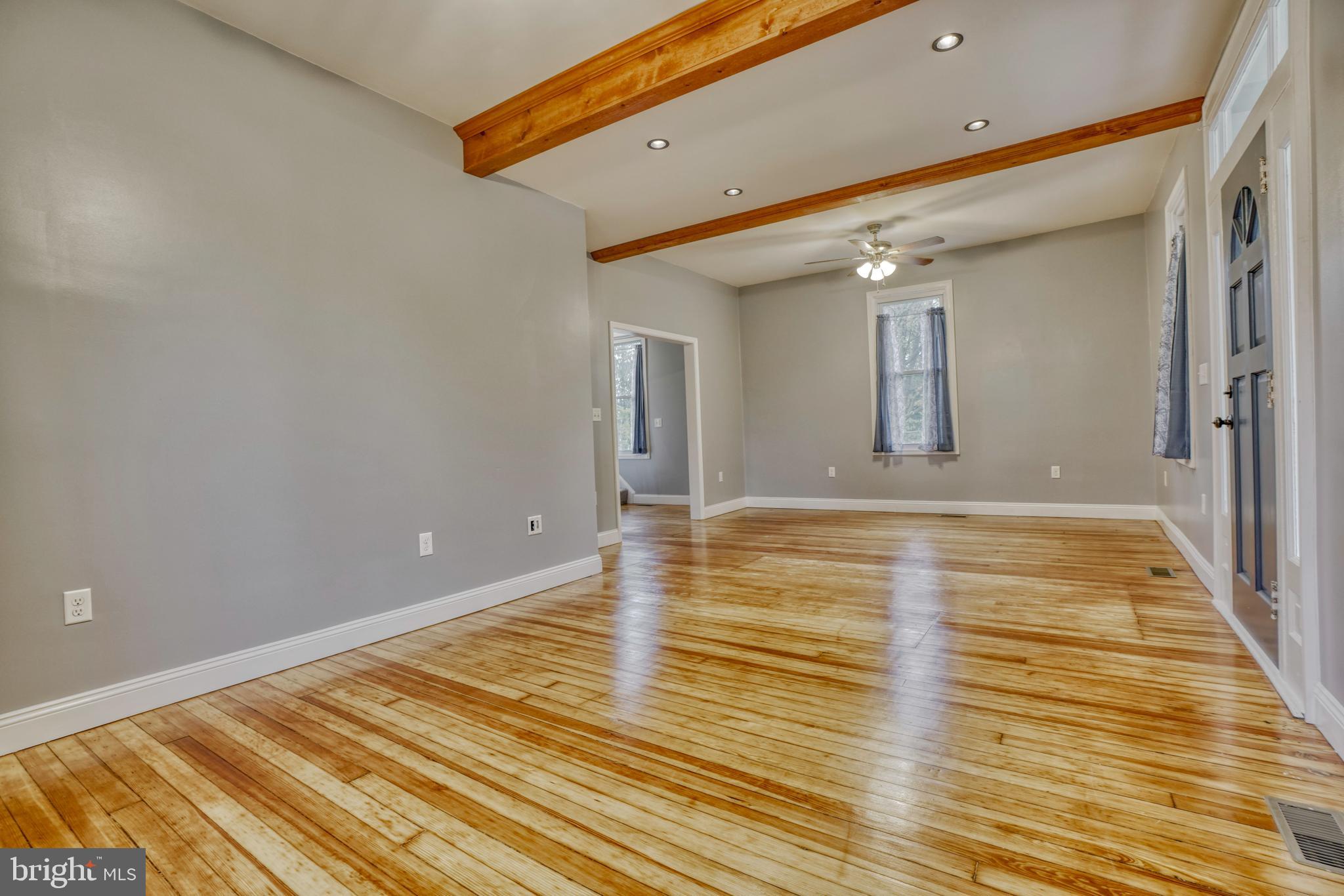 73 Hanover Road Reisterstown, MD 21136 - Photo 6 of 65 Gallery Image 6