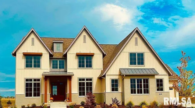 $1,249,000 | 6830 Wilderness Pointe, Bettendorf, IA 52722