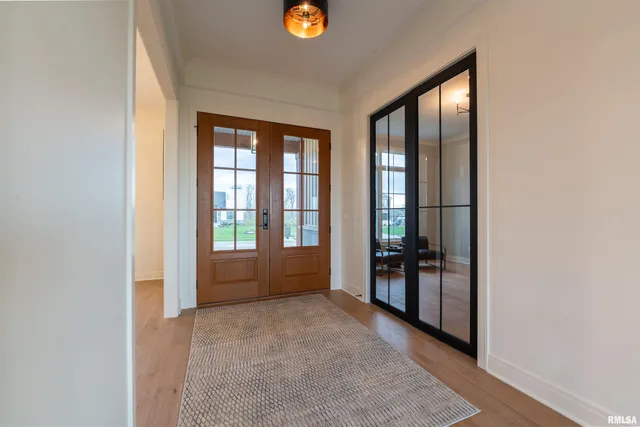 $1,249,000 | 6830 Wilderness Pointe, Bettendorf, IA 52722