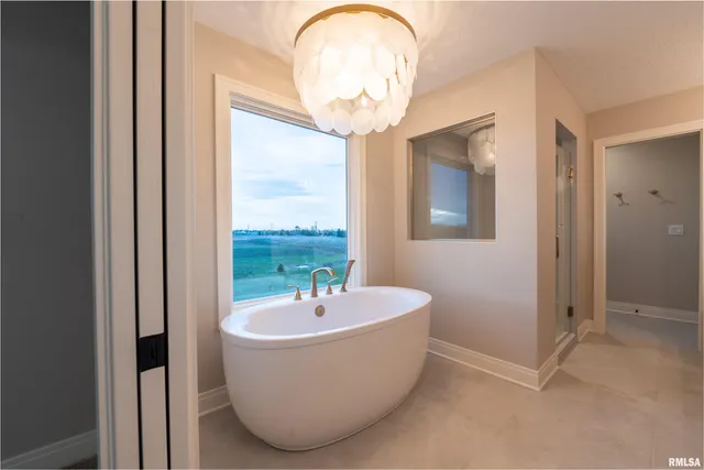 $1,249,000 | 6830 Wilderness Pointe, Bettendorf, IA 52722