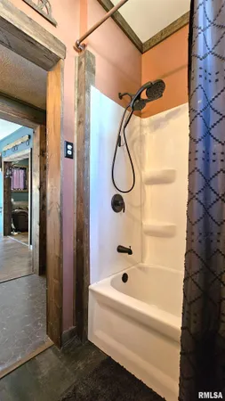 $79,900 | 1316 North Park Avenue, Herrin, IL 62948