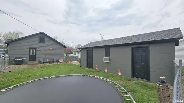 $79,900 | 1316 North Park Avenue, Herrin, IL 62948