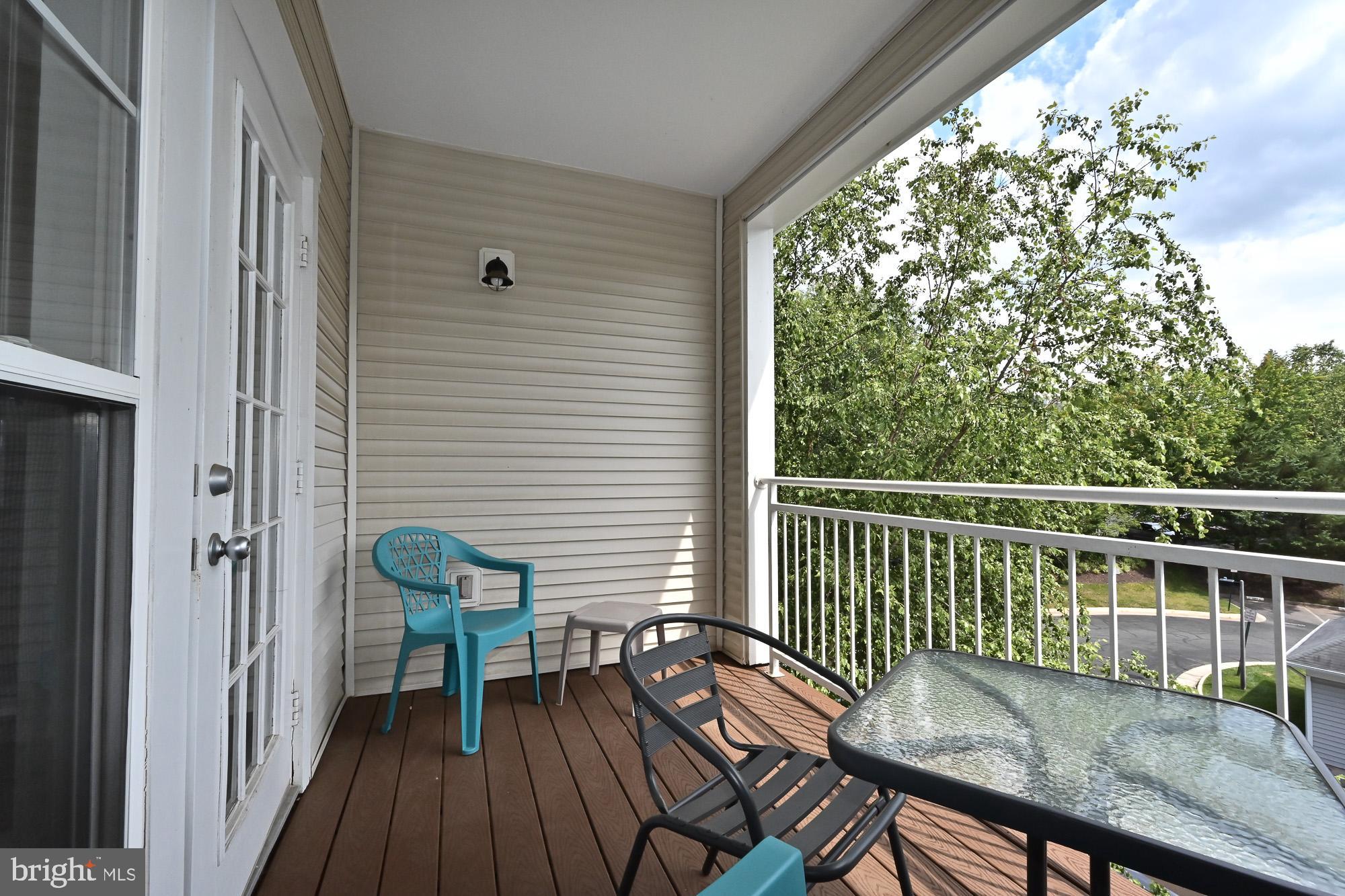 1505 North Point Drive, Unit 304 Reston, VA 20194 - Photo 9 of 23 Gallery Image 9