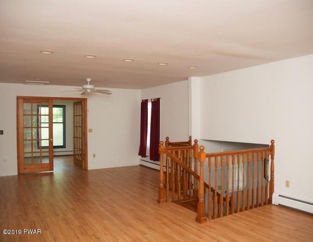 41 Holly Forest Road Mount Pocono, PA 18344 - Photo 7 of 36