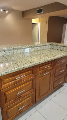 $2,400 | 8401 Southwest 107th Avenue, Unit 234E, Miami, FL 33173