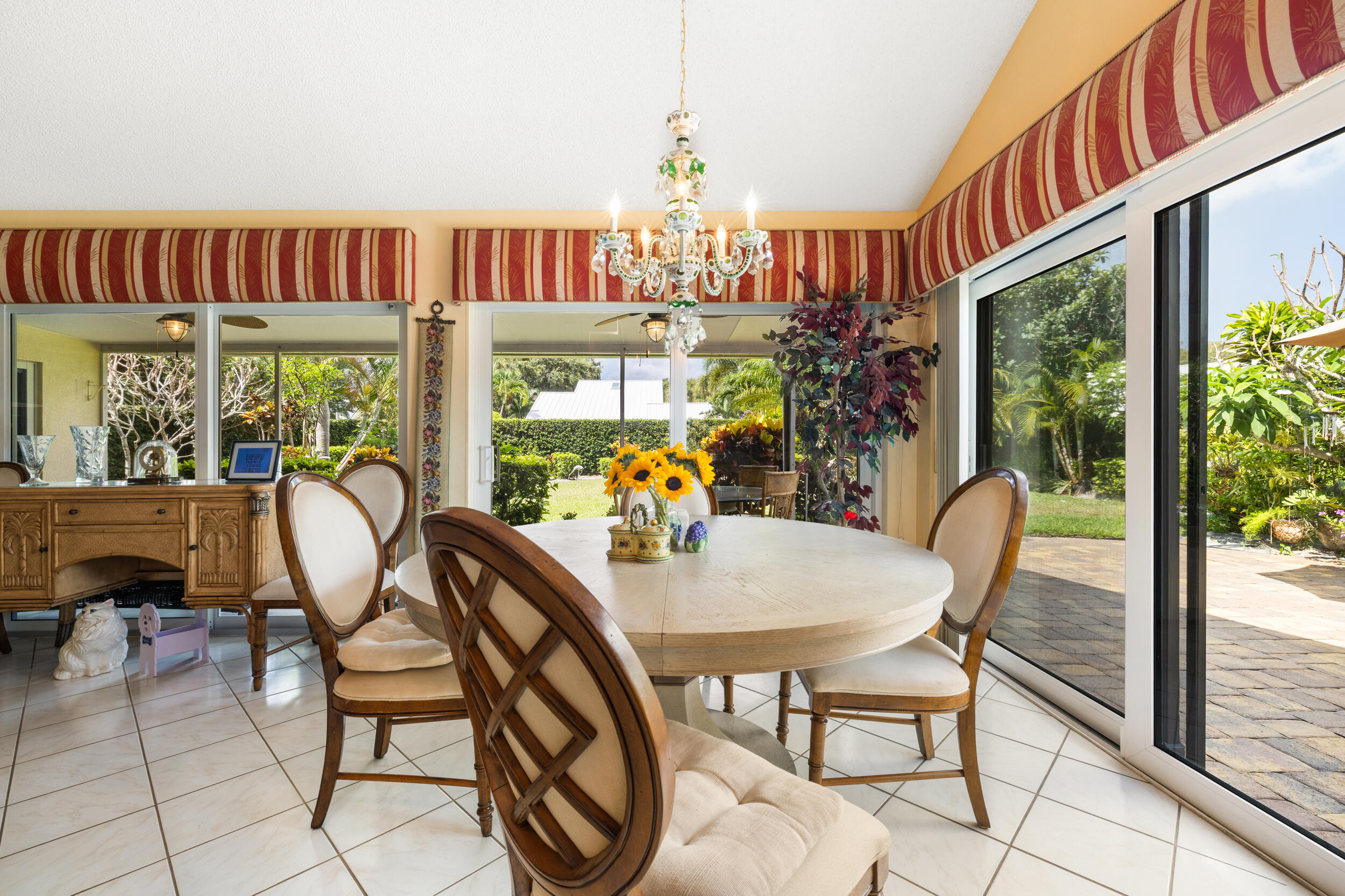224 Cape Pointe Circle Jupiter, FL 33477 - Photo 6 of 44 Dining
