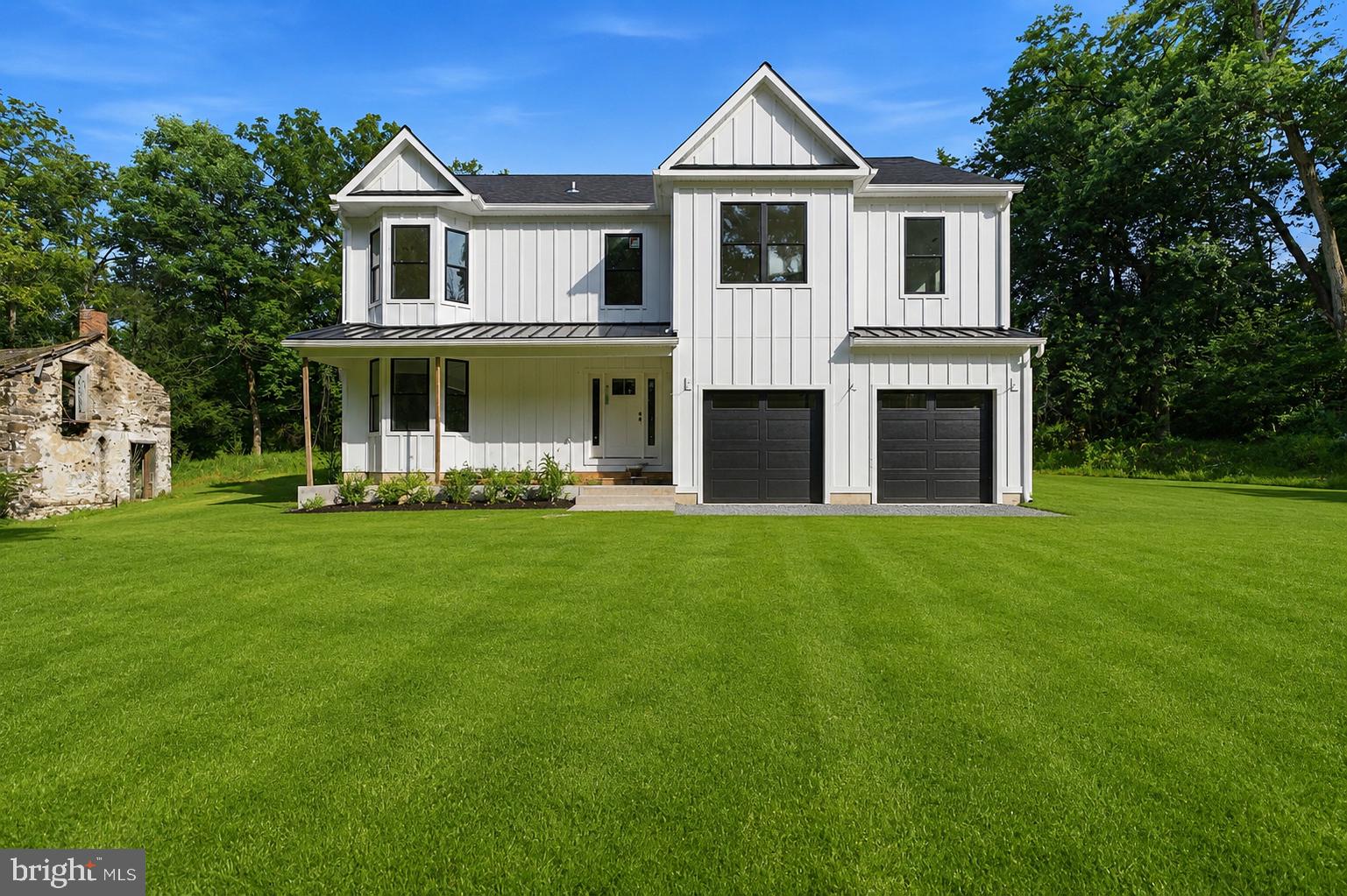 65 Cheyney Road Glen Mills, PA 19342 - Photo 25 of 41 Charming modern home with lush lawn.