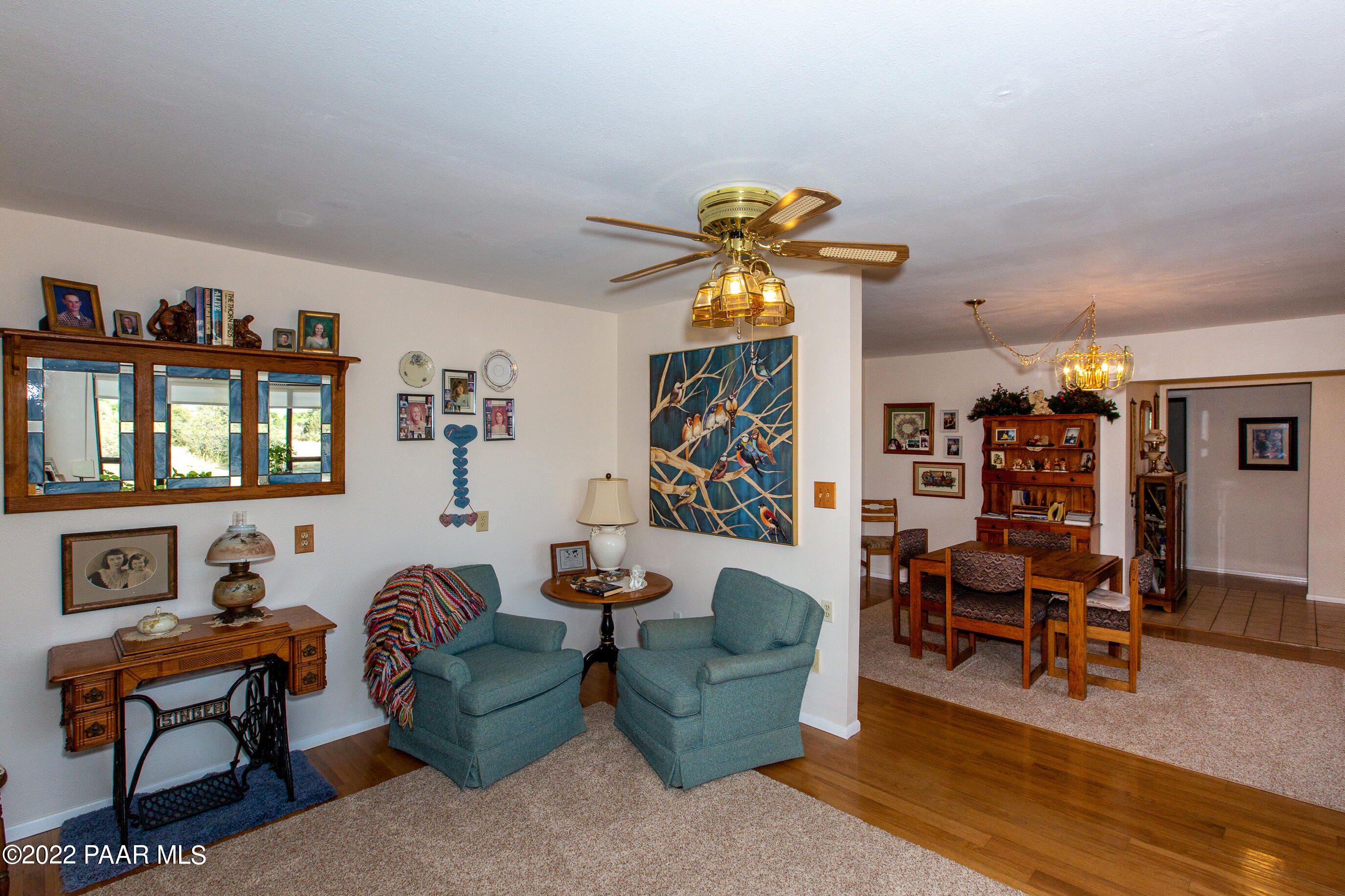 6050 North Williamson Valley Road Prescott, AZ 86305 - Photo 26 of 59 family to dining room