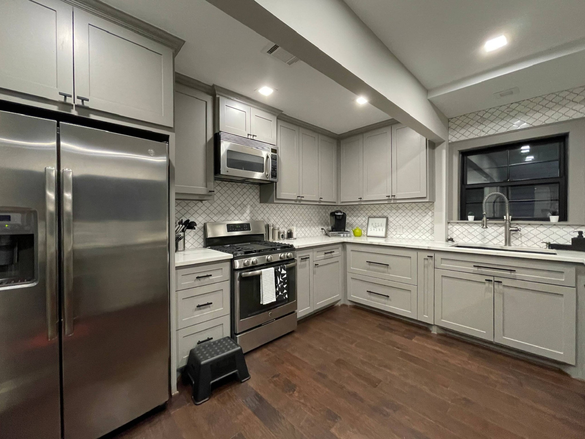 4615 Orange Street Houston, TX 77020 - Photo 13 of 25 Kitchen