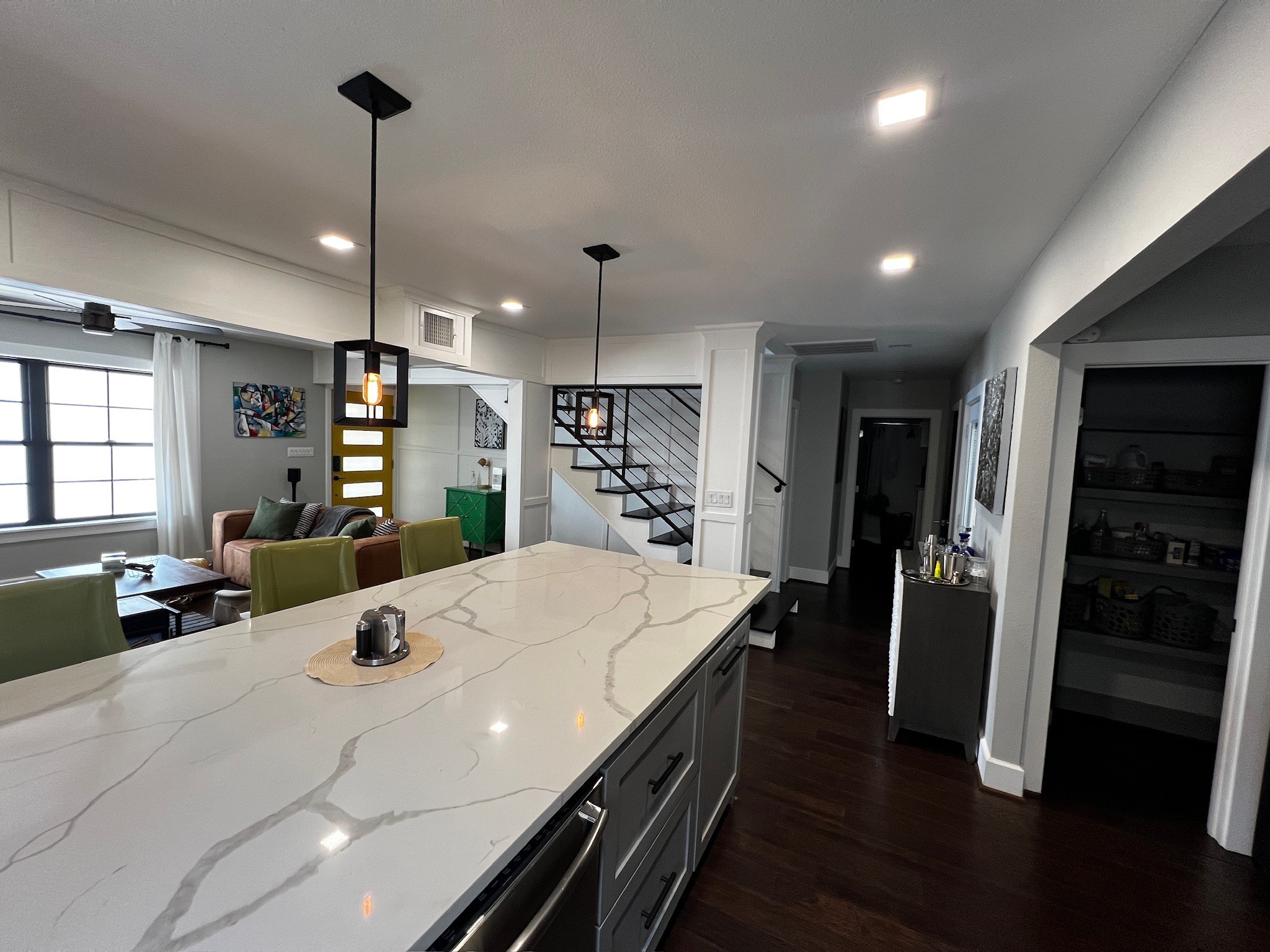 4615 Orange Street Houston, TX 77020 - Photo 21 of 25 Living