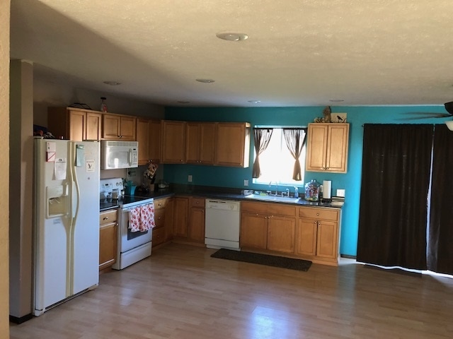 3344 West Vacation Way Albion, IN 46701 - Photo 2 of 10 Gallery Image 2