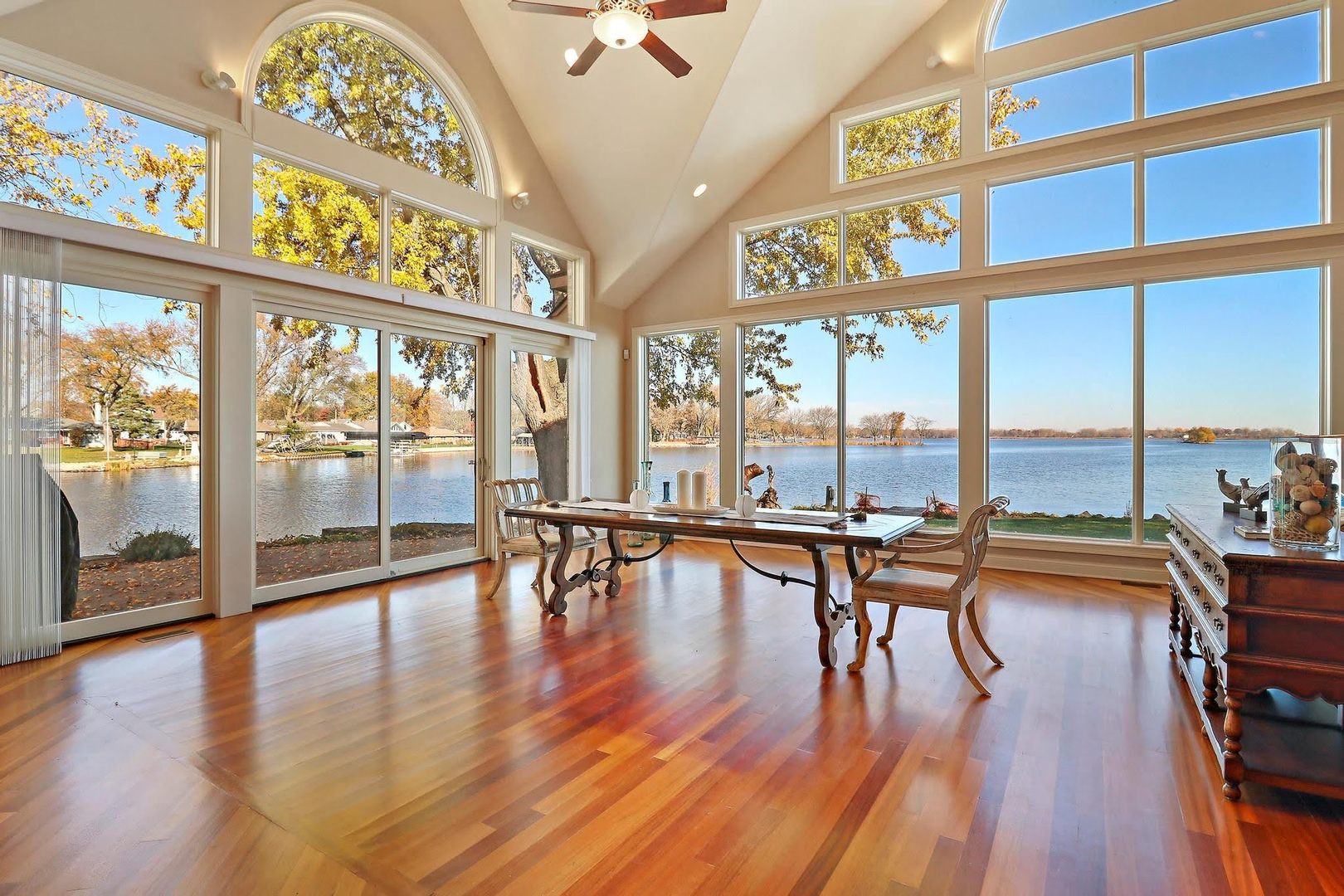 1004 Pistakee View Drive Johnsburg, IL 60051 - Photo 12 of 74