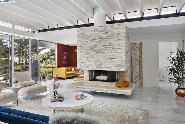 $8,250 | 6624 Saroni Drive, Oakland, CA 94611