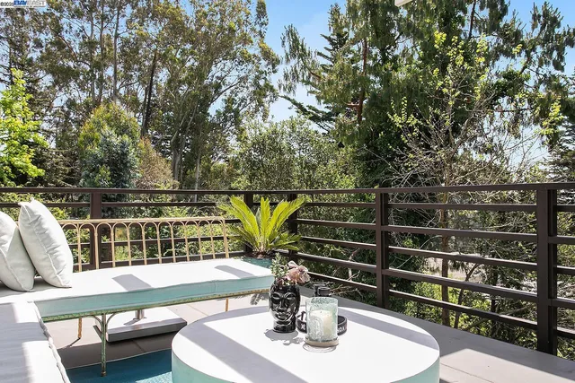 $8,250 | 6624 Saroni Drive, Oakland, CA 94611