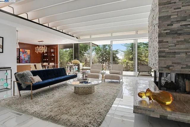 $8,250 | 6624 Saroni Drive, Oakland, CA 94611