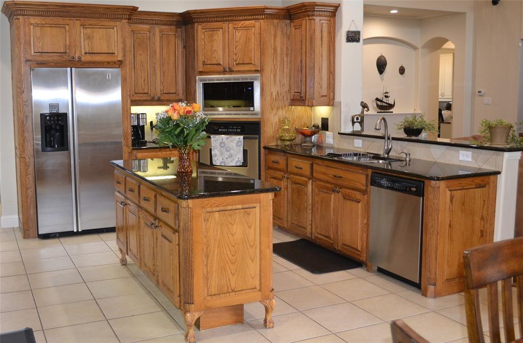 1215 Rio Grande Drive Allen, TX 75013 - Photo 8 of 28