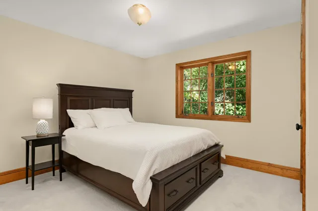 $895,000 | 4902 Beacon Hill Road, Minnetonka, MN 55345