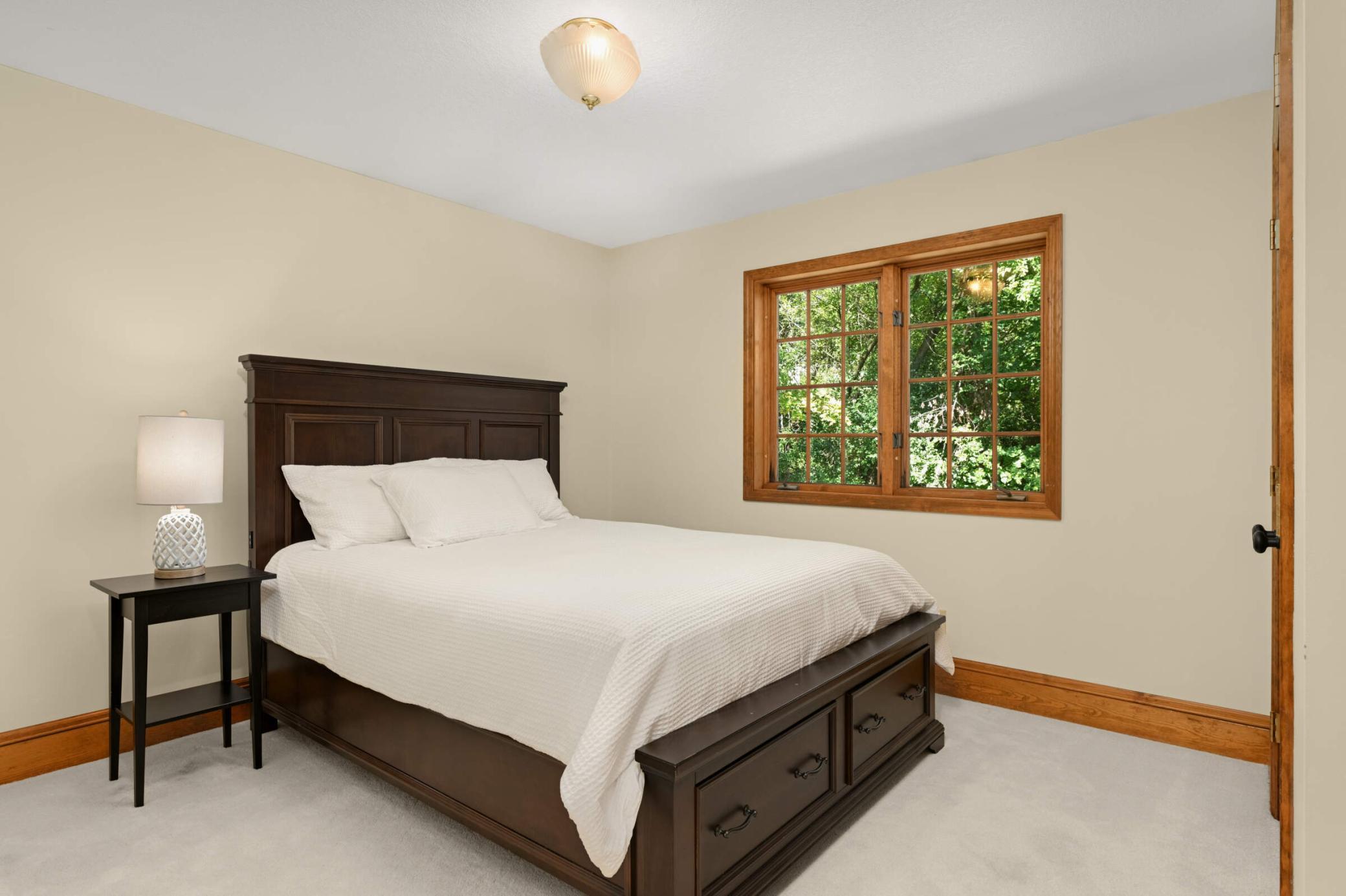 4902 Beacon Hill Road Minnetonka, MN 55345 - Photo 29 of 49 Gallery Image 29