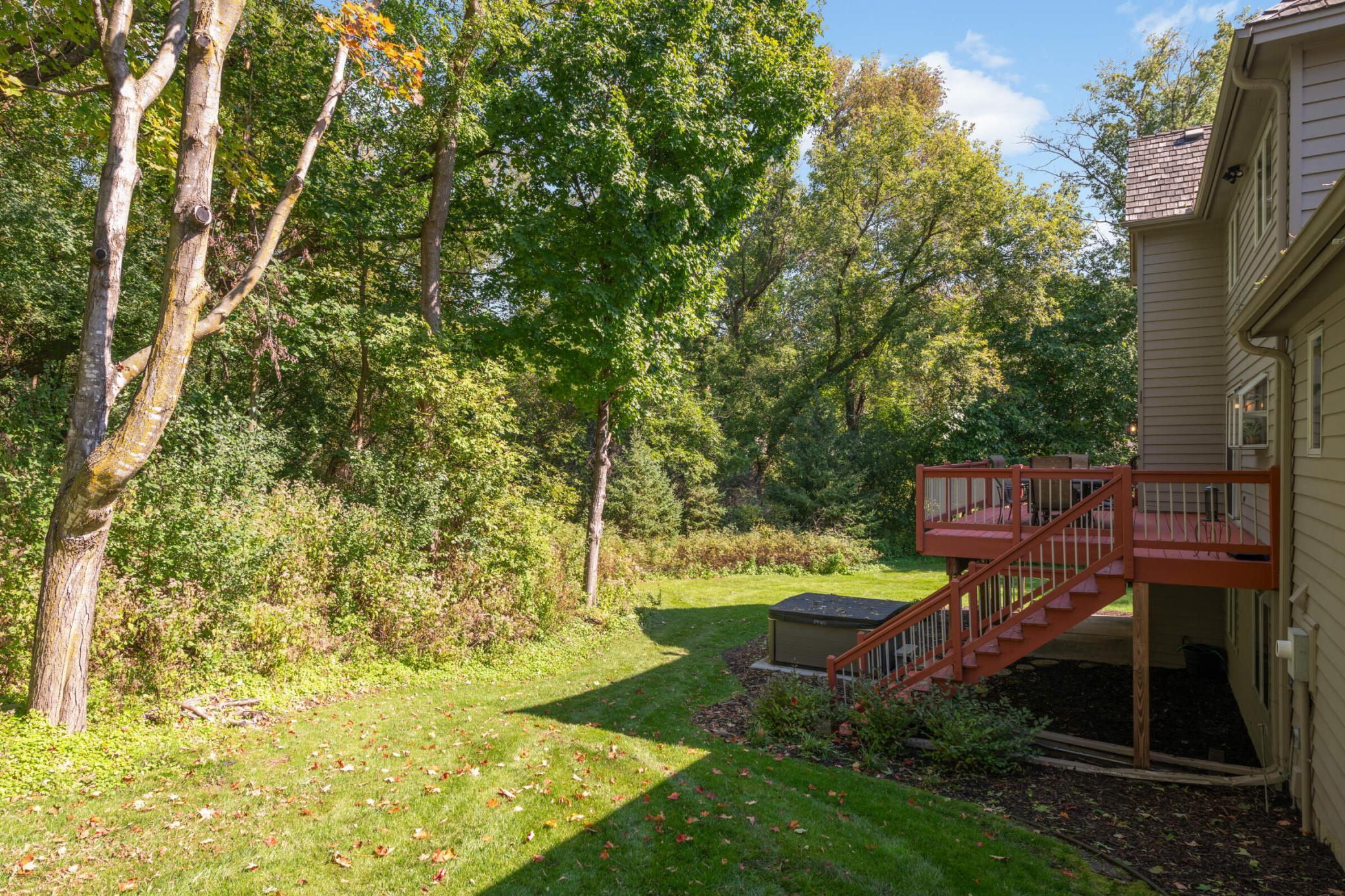 4902 Beacon Hill Road Minnetonka, MN 55345 - Photo 44 of 49 Gallery Image 44