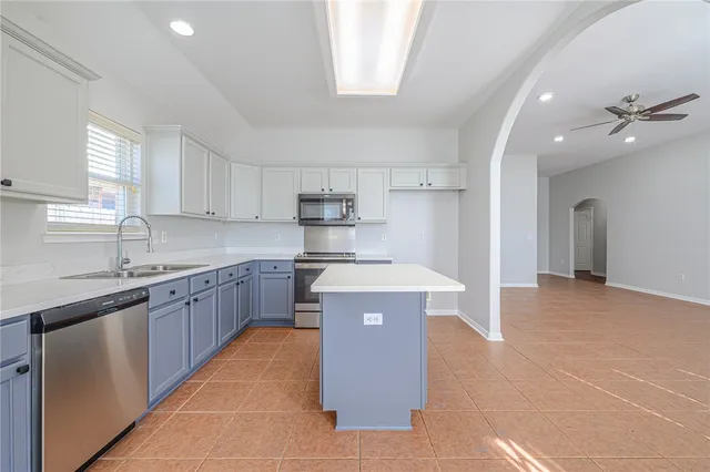 $375,000 | 119 Georgian Oaks, Rockport, TX 78382