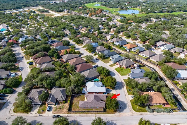 $375,000 | 119 Georgian Oaks, Rockport, TX 78382