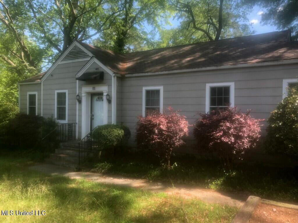 Front View of Cooper