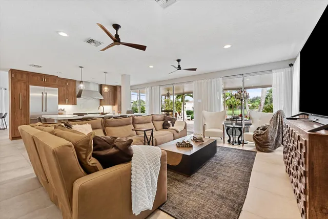 $7,900 | 4487 Northwest 42nd Terrace, Coconut Creek, FL 33073