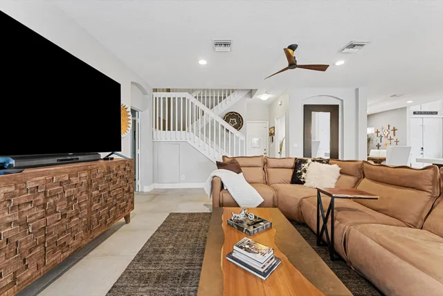 $7,900 | 4487 Northwest 42nd Terrace, Coconut Creek, FL 33073