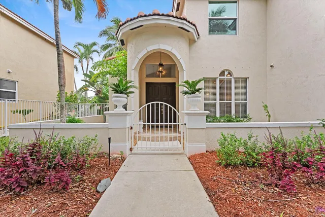 $7,900 | 4487 Northwest 42nd Terrace, Coconut Creek, FL 33073