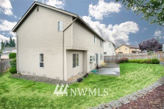 4312 Northeast 7th Place Renton, WA 98059 - Photo 22 of 25