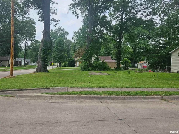 $10,000 | 0 South Du Quoin Street, Unit PO BO, Benton, IL 62812