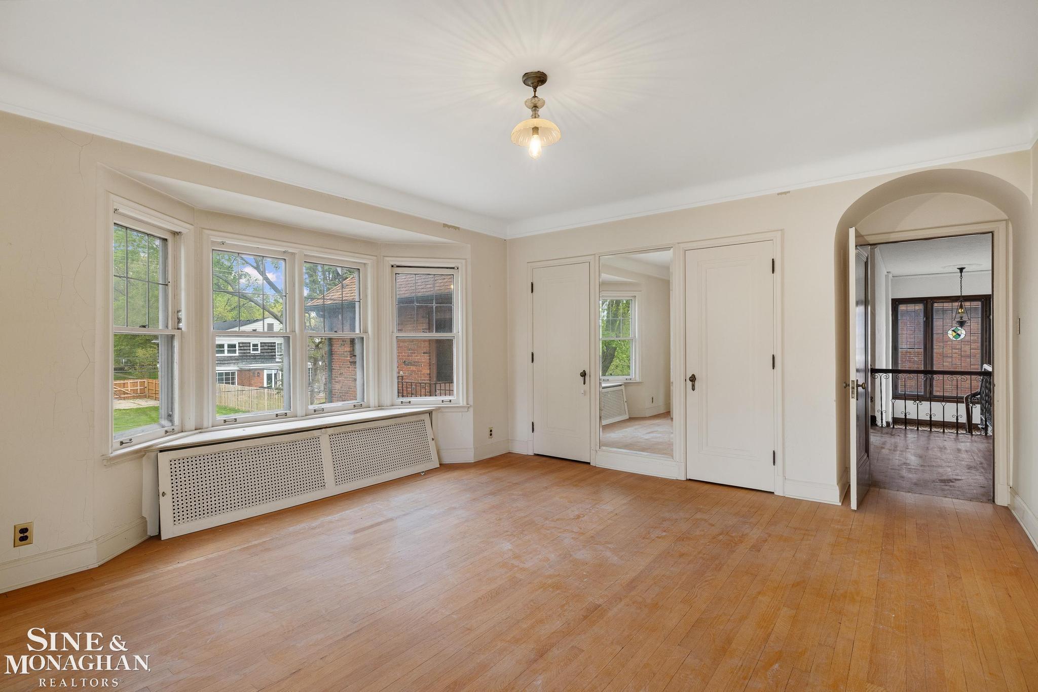 1350 Buckingham Road Grosse Pointe Park, MI 48230 - Photo 34 of 51