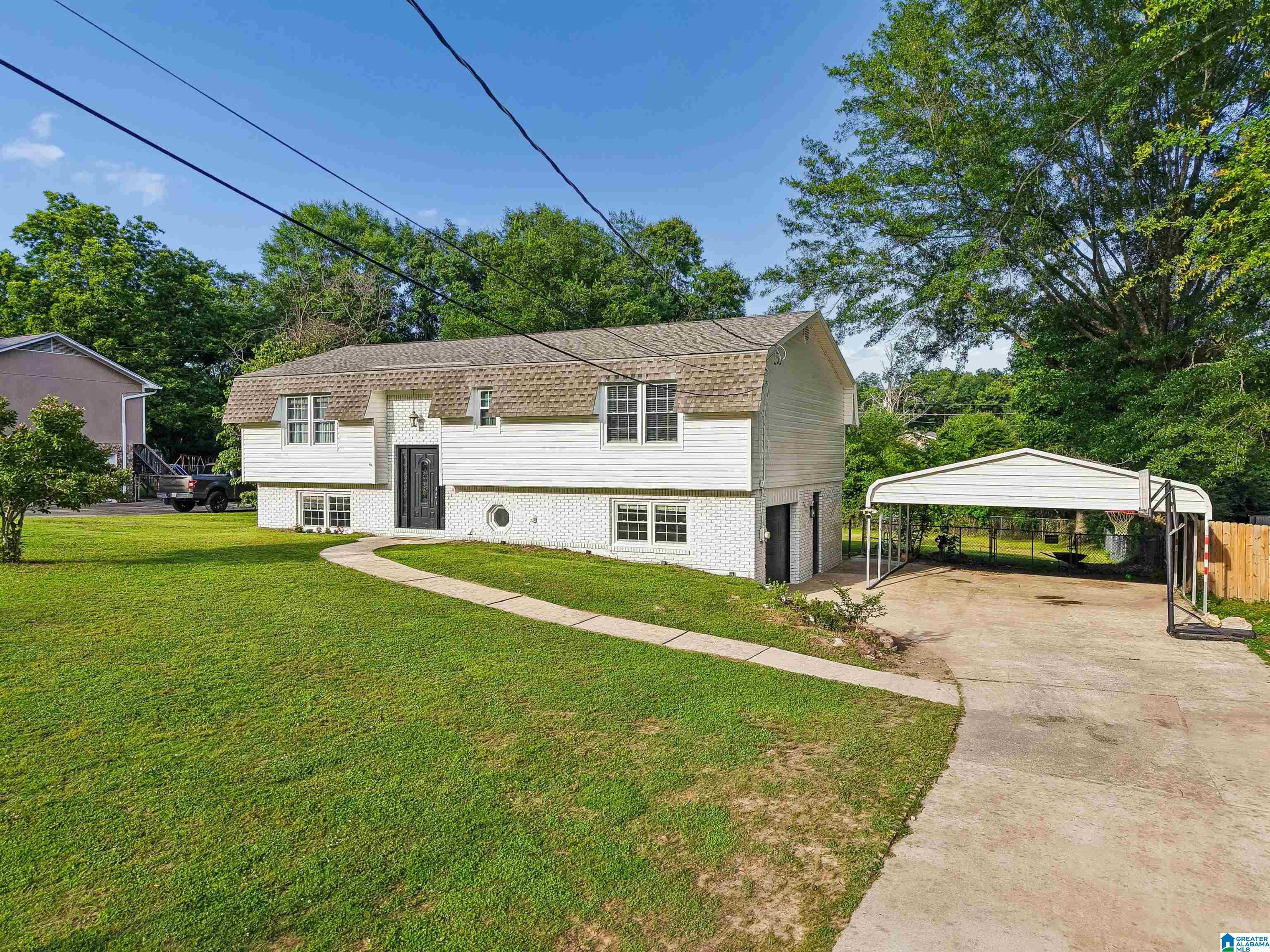 925 Ryecroft Road Pelham, AL 35124 - Photo 2 of 49